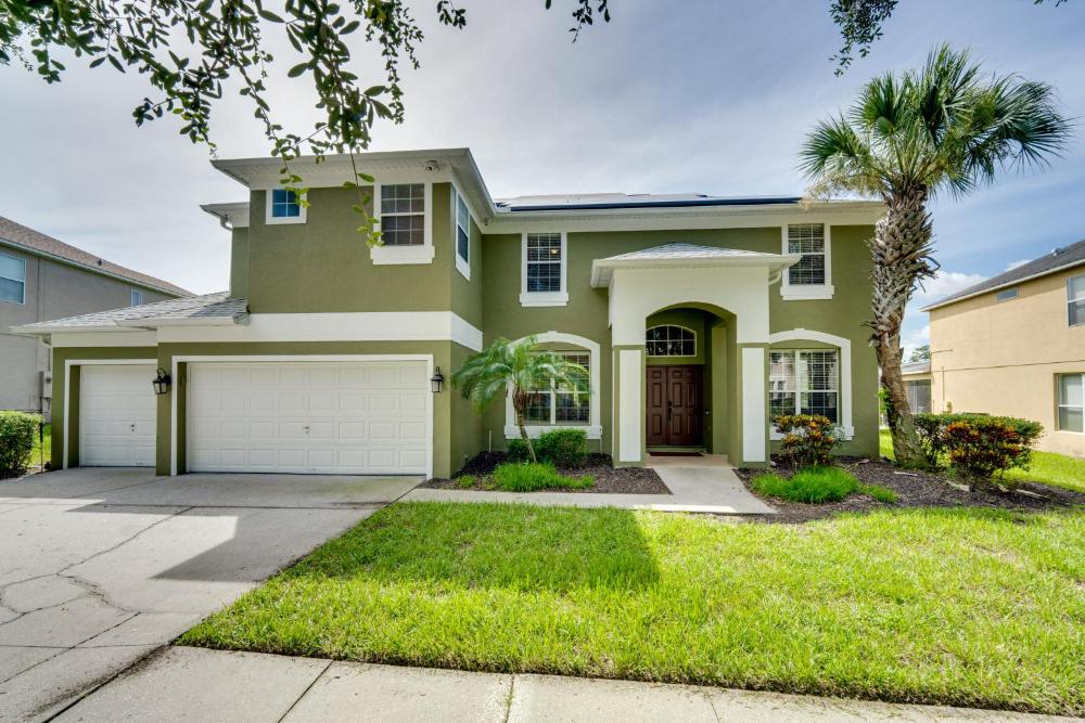 Spacious Kissimmee Family Home with Game Room and Pool